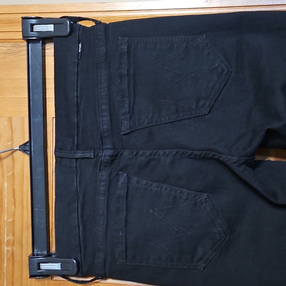 MOTHER Looker Ankle Fray Distressed Low-Rise Black Jeans - Picture 9 of 14